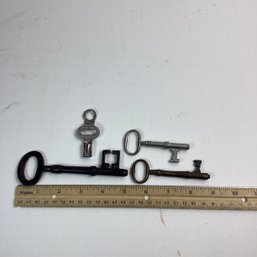 Nice Antique Skeleton Key Lot, Brass, 5 In. Iron, Roller Skate, Etc.