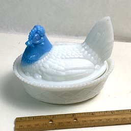 Vintage Milk Glass Nesting Hen Trinket Box, 5 Inch, Blue Head, Westmoreland?