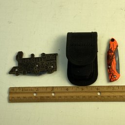 Vintage Pocket Knives (2), Buck Locking With Holder, Chester Steam Engine Train