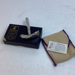 Vintage Curvfit Ladies Safety Razor, New In Box, Mid Century