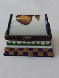 1997 Tracy Porter Home Collection Trinket Box