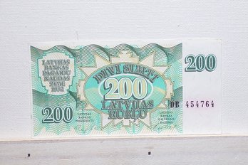 1992 Latvia 200 Rublu (Crisp Uncirculated)