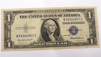 1935-F $1 Silver Certificate (One Dollar Blue Seal) Lightly Circulated