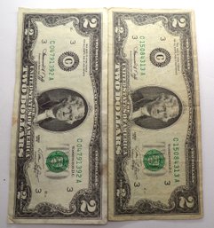(2) Series 1976 Two Dollar Federal Reserve Notes ($4 Face Value)