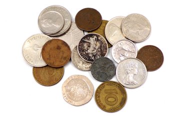 Lot Of 18 Foreign Coins, Various Values & Grades (See Pictures)
