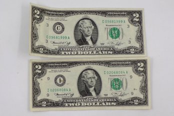 (2) Series 1976 Two Dollar Federal Reserve Notes ($4 Face Value)