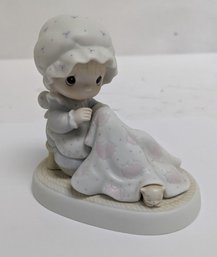 Vintage Collectible Precious Moments 'Love Covers All' 1984 #12009