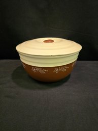 40s Oxford Nesting Bowls W/ Lid