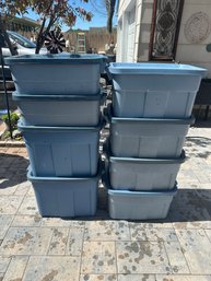 Lot Of 8 Rough Neck By Rubbermaid Totes