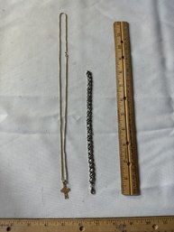 Ladies 14 Karat Gold Necklace With Cross 18 Karat Gold Bracelet