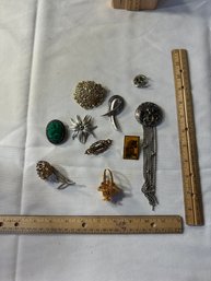 Estate Sale Jewelry Lot, Ladies Fashion Pins See All Photos