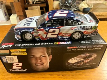 2014 BRAD KESELOWSKI #2 MILLER LITE AMERICAN SALUTES 1/24 NASCAR DIECAST CAR