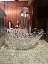 Royal Limited 24 Percent Lead Crystal Basket In Excellent Condition In The Box With A Bag Of Nice Popperi