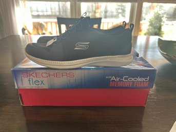 New Womens Size 8 Sketcher Flex City Pro - Good Humor