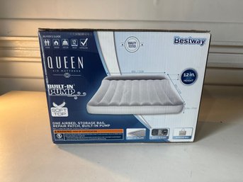Brand New Bestway Queen Size Air Mattress And Built-in Pump