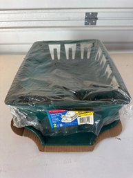 Brand New Rubber Maid Large Sink Set