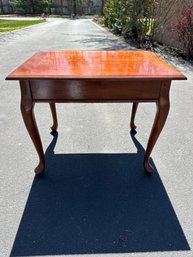 Sturdy Solid Wood End Table In Good Condition 21x26x20
