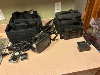 Old School Rca Model PROV712 Proview Camera And Panosonic Palm Corder X20 Digital Zoom Both As Is Not Tested