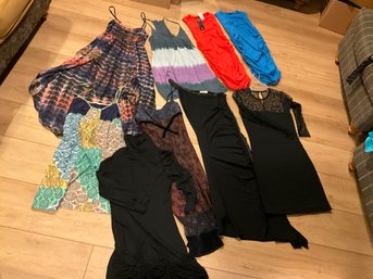 Lot Of Nine Ladies Summer Dresses Size Medium