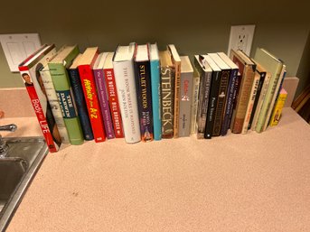 Lot Of Assorted Authors And Enjoyment Reading Old And New