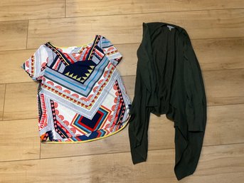 2 Pretty Ladies XL Top Shirts