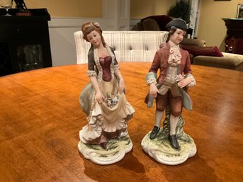 2 Vintage Lefton Hand Painted Figurines KW8015