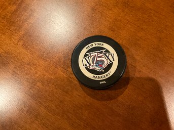 NEW YORK RANGERS 75TH ANNIVERSARY OFFICIAL GAME PUCK LEETCH MESSIER