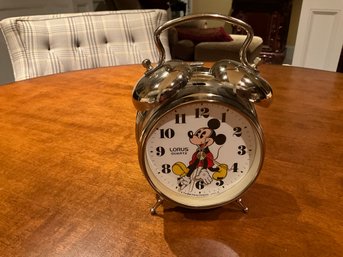Vintage Disney LORUS MICKEY MOUSE CLOCK 2 ALARM BELLS