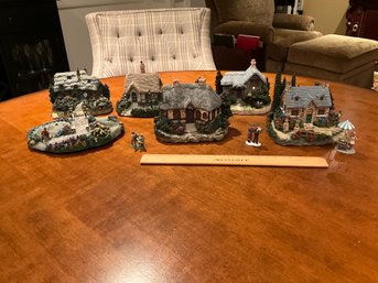 Lot Of Thomas Kinkade Village Houses And More
