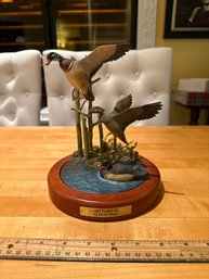 DANBURY MINT 'SETTLING IN' BY DAVID MAASS FIGURINE