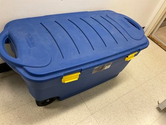 Extra Large Tote On Wheels Rubbermaid Wheeled Storage Container 45 Gallon 170 L Storage Tote On Wheels