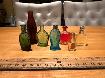 Vintage Lot Of Miniature Bottles, Wheaton Avon See Photos