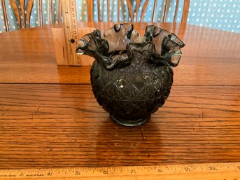 Fenton Art Glass Diamond Star Pattern Smoke Gray Bowl Vase Ruffled Edge 4.25 T