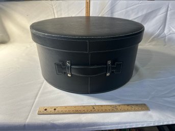 Large 16 Inch  Round Black Leather Hat Box With Snaps And Handle