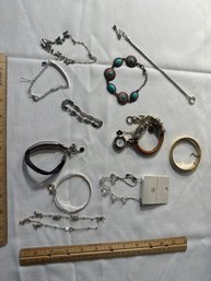 Estate Sale Jewelry Lot, Ladies Fashion Bracelets See All Photos