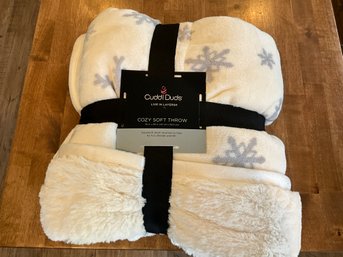 Cuddl Duds Cozy Soft Throw Snowflakes 50' X 60' Plush Reverse To Faux Fur