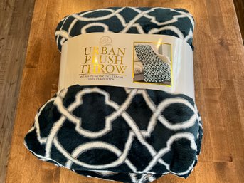Life Comfort Urban Plush Throw 60 In X 70 In
