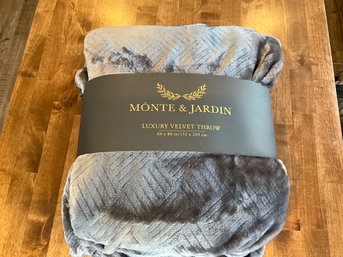 Monte And Jordin Luxury Velvet Throw Blanket 60 In X 80 In
