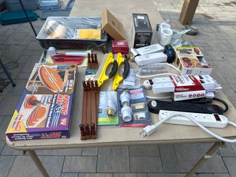 Mixed Lot Of Household Accessories You Will Find A Use For Everything Here Im Sure Of It