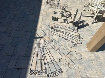 Garden Lot Of Metal Assorted Animals Plant Racks And Hooks