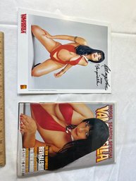 Vampirella Model Search Special #1 New Vampirella Revealed Harris Comics 2001 Plus Signed Photo