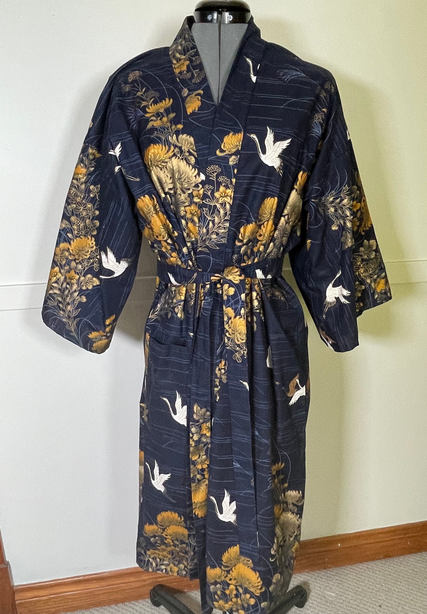Japanese Cotton Robe With Gorgeous Kimono Type Print #26975 ...