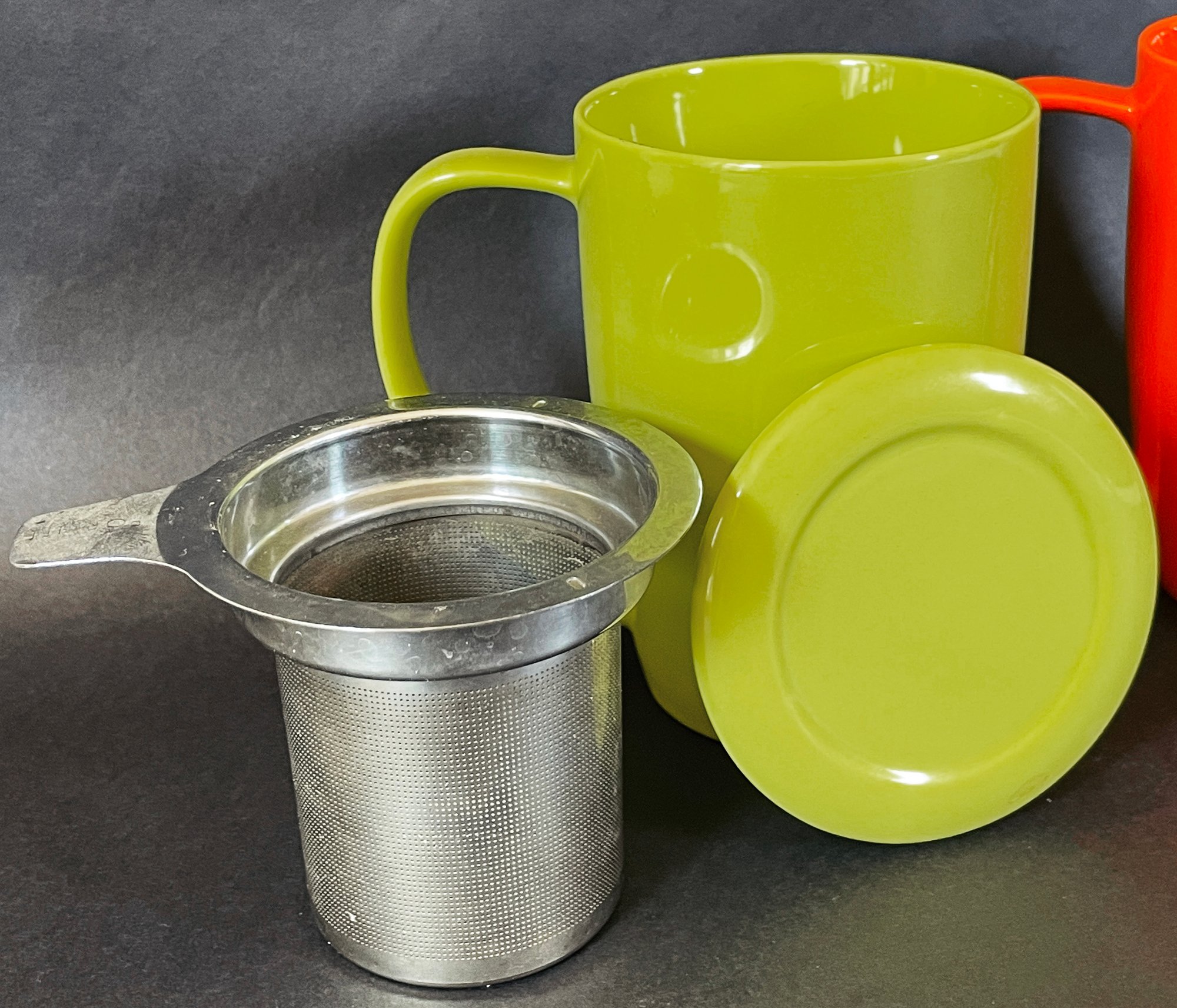 2 Colorful For Life Tea Mugs W/ Tea Strainers And Lids 27700