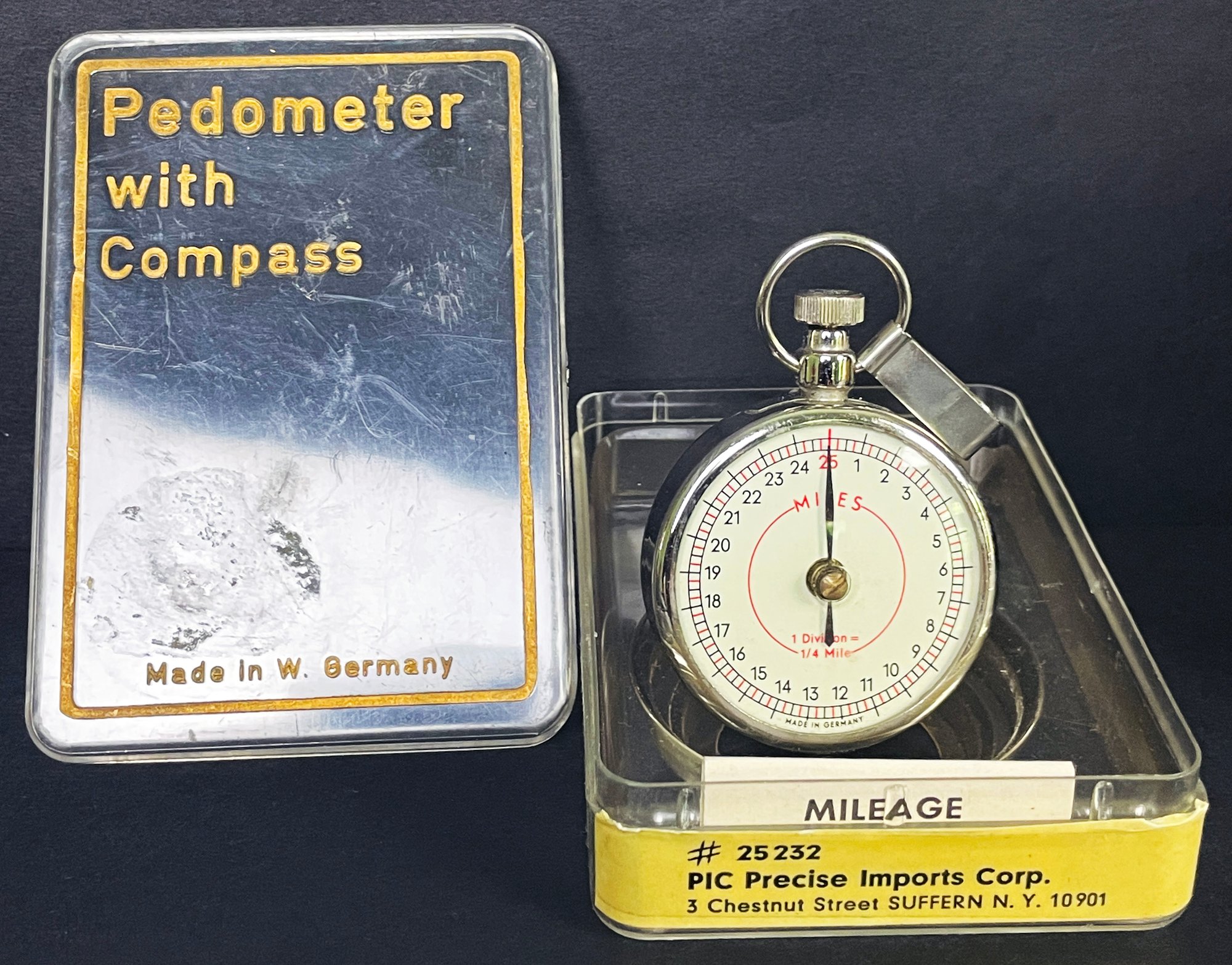 Vintage US Army Canteen With Snake Bite Kit & Compass Pedometer #28109 ...