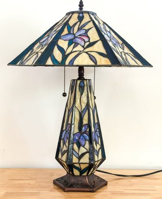 Tiffany Style Stained Glass Iris Table Lamp With Body Light