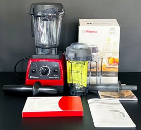 Vitamix Professional 300 Blender With 2 Containers