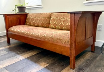 Lovely Stickley Mission Arts And Crafts Oak Wood Settle Sofa