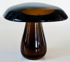Vintage Mid Century Hand Blown Glass Mushroom, Likely Maleras Sweden