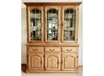 Bentwood Furniture Co. Wood China Cabinet With Mirrored Back, Beveled Glass Doors.