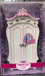 Disney Princess & Me Royal Wardrobe New In Box